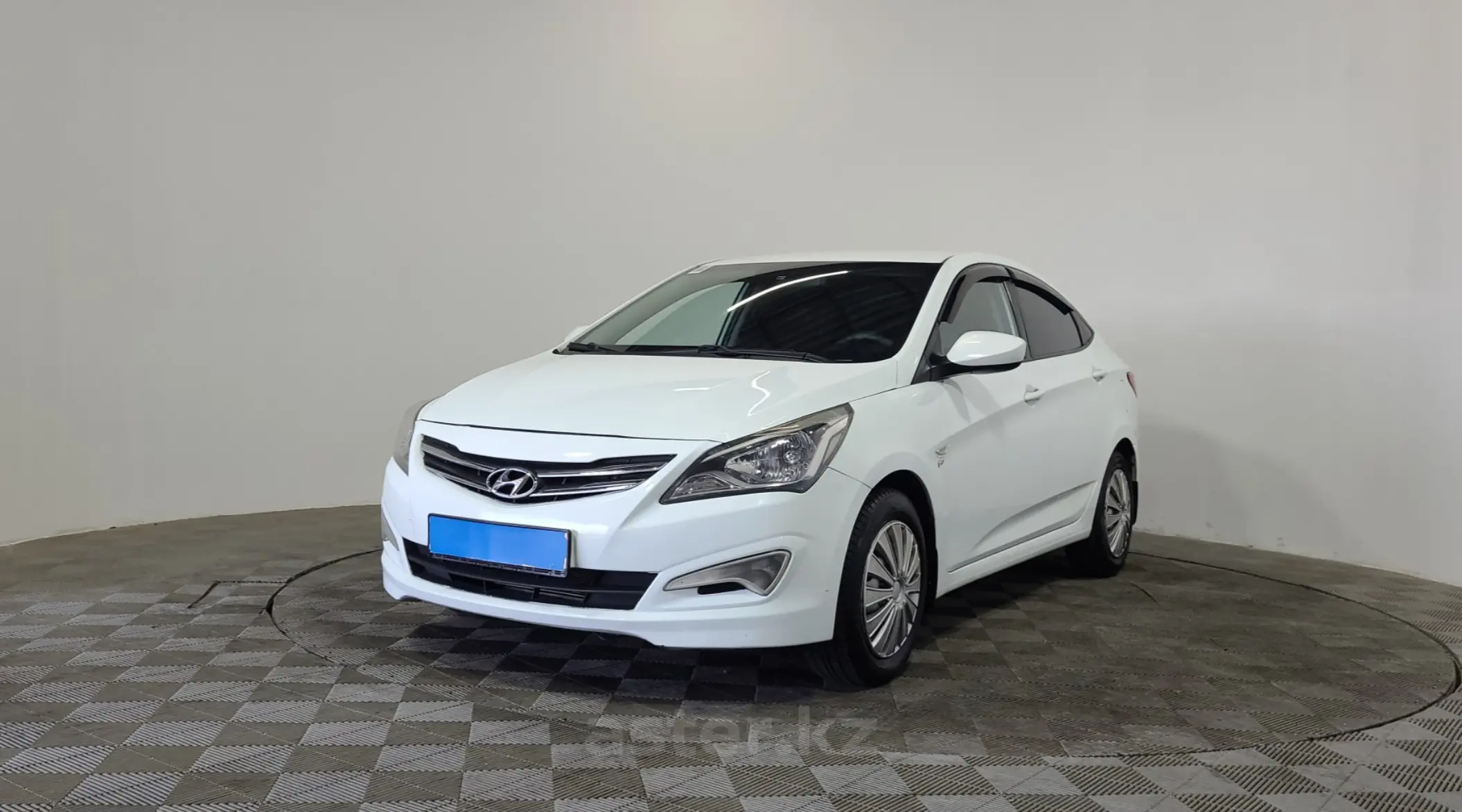 Hyundai Solaris 2014