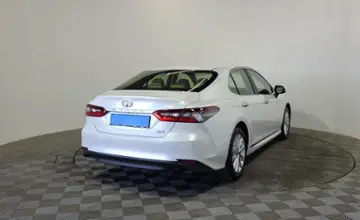 Toyota Camry 2022 года за 17 369 000 тг. в Алматы