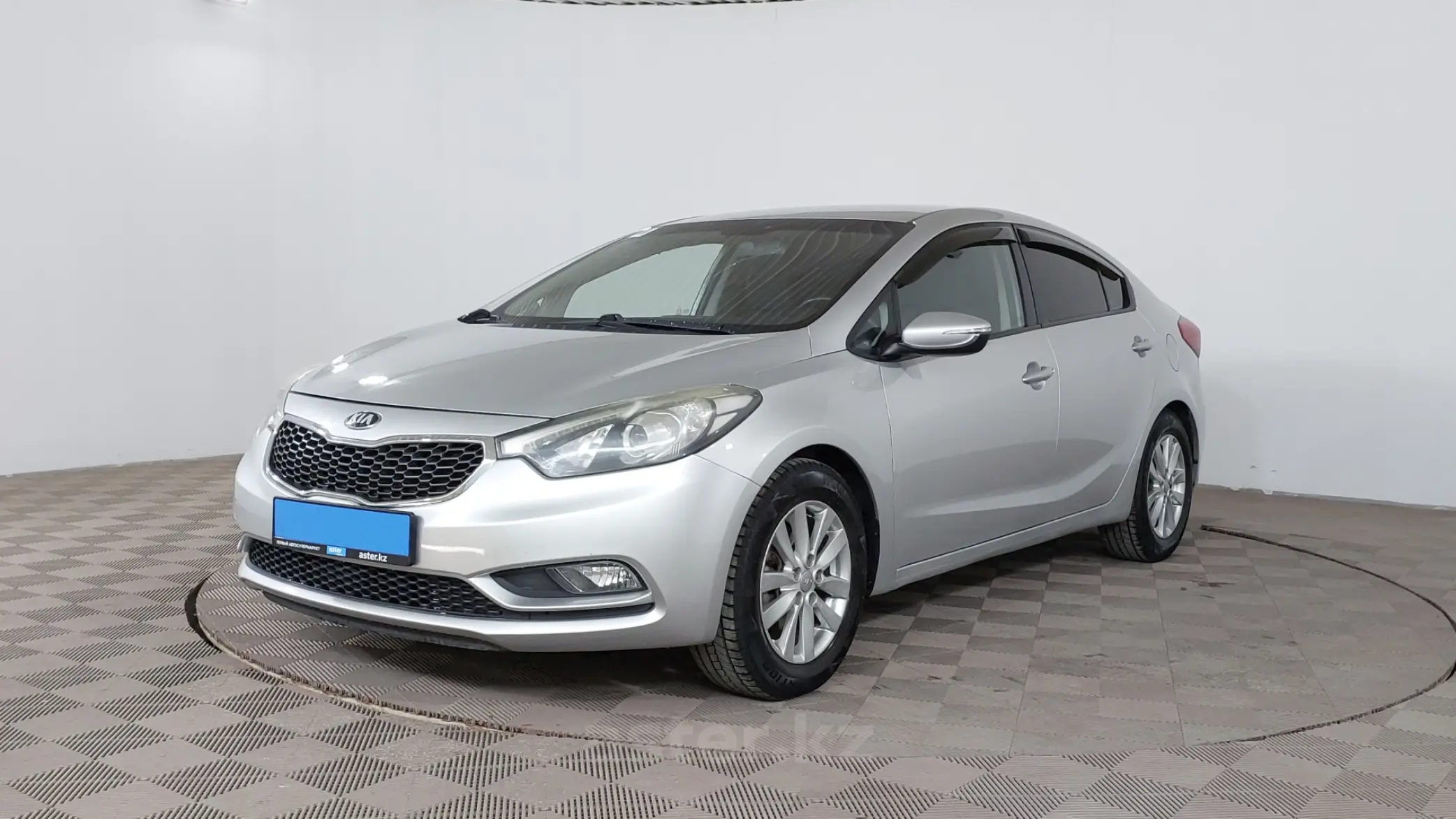 Kia Cerato 2013