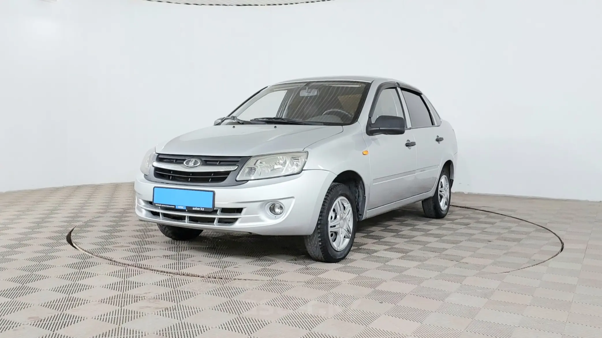 LADA (ВАЗ) Granta 2012