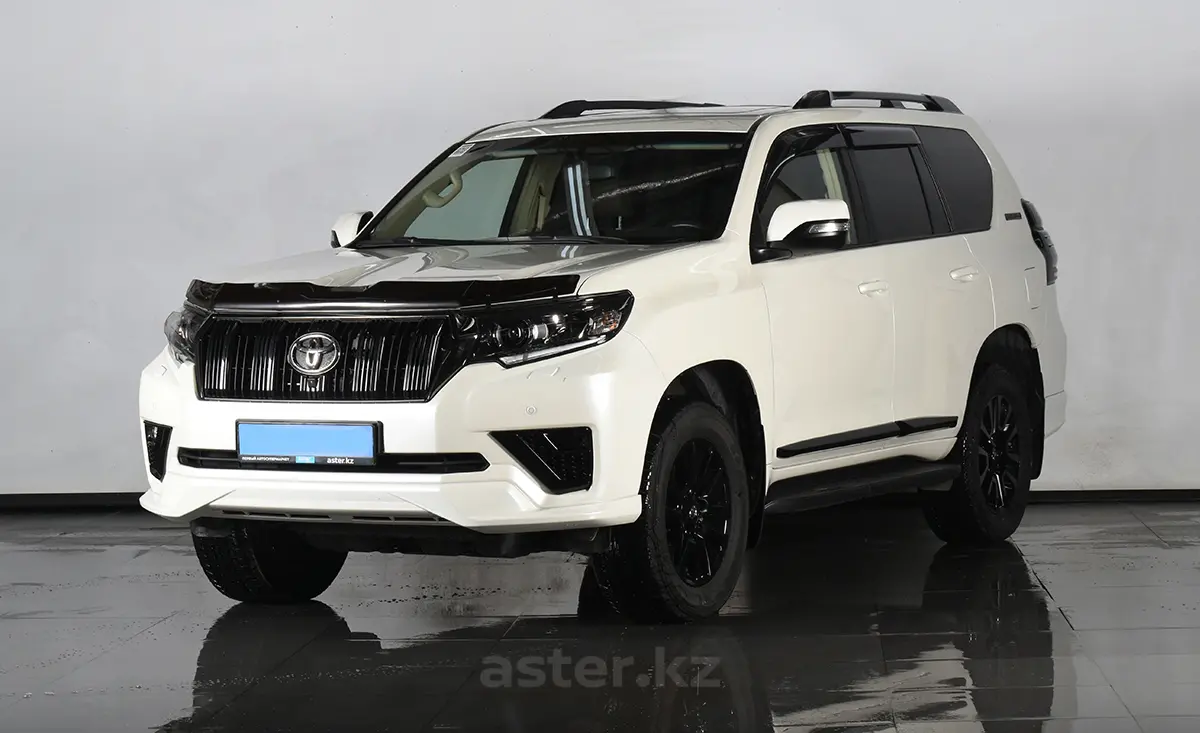 2022 Toyota Land Cruiser Prado