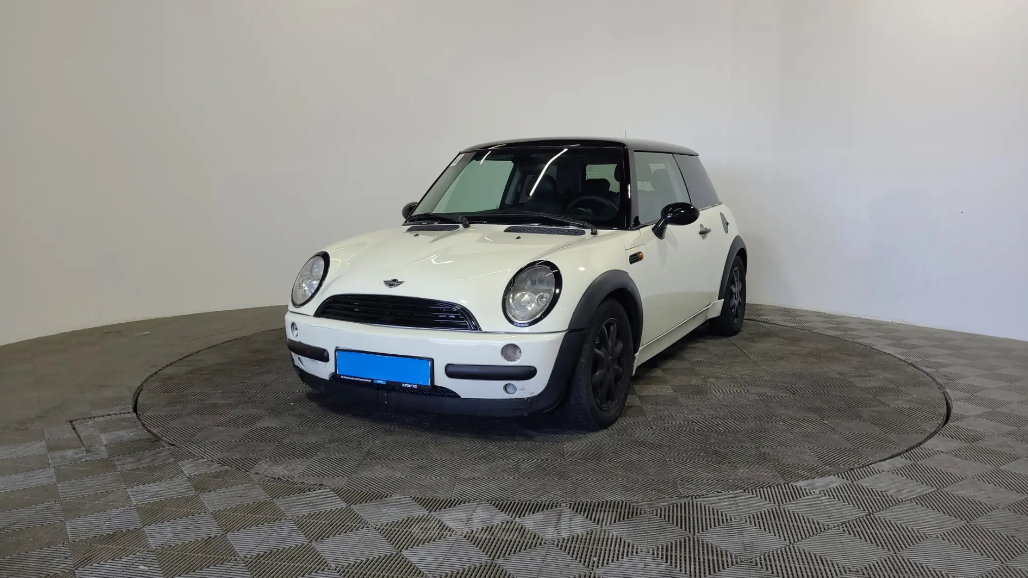 MINI Hatch 2003