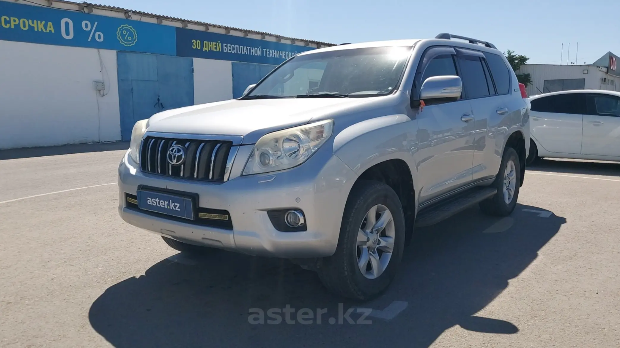 Toyota Land Cruiser Prado 2012