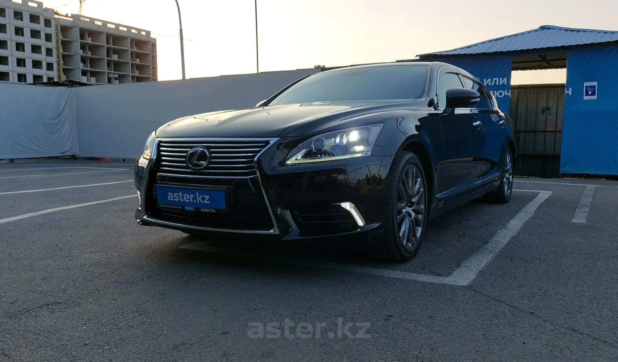 Lexus LS 2013