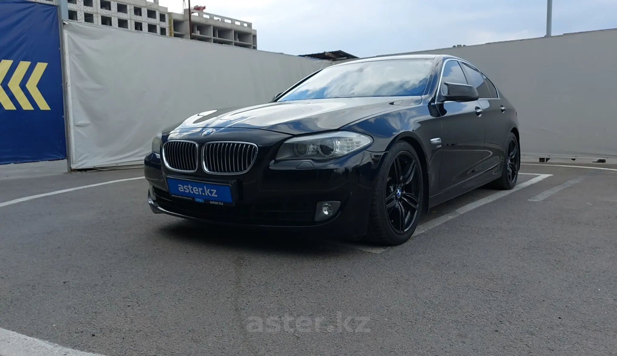 BMW 5 серии 2011