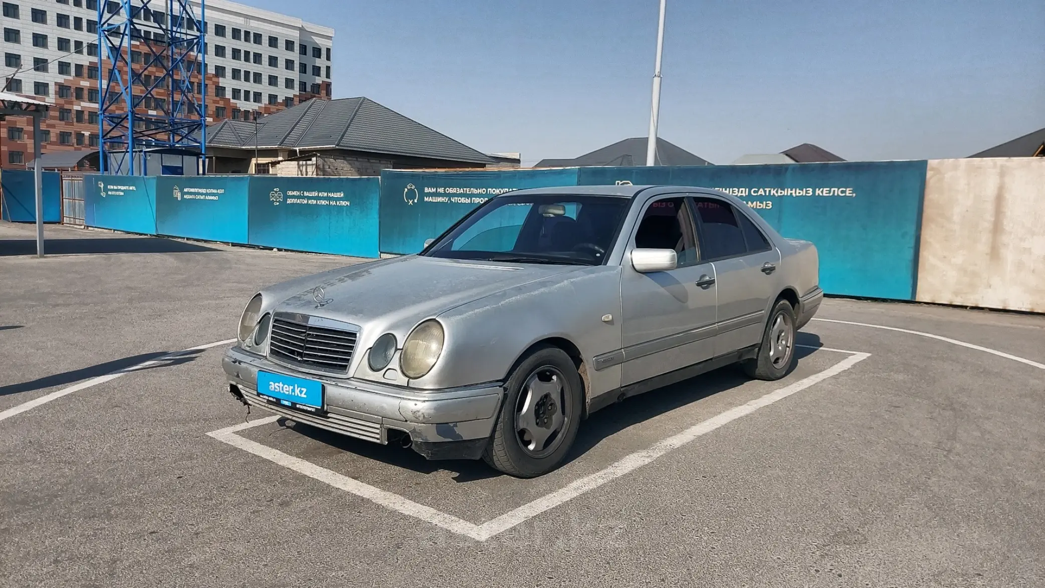 Купить Mercedes-Benz E-Класс 1995 года в Шымкенте, цена 3000000 тенге.  Продажа Mercedes-Benz E-Класс в Шымкенте - Aster.kz. №c878549