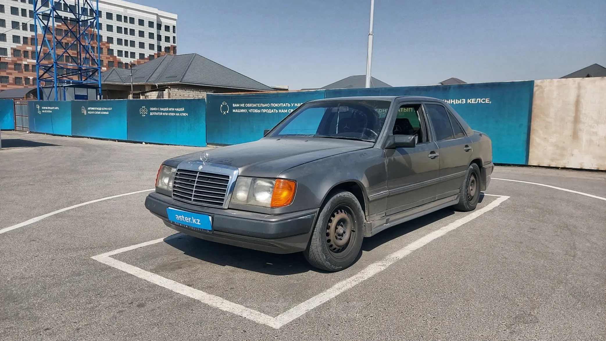 Mercedes-Benz W124 1988