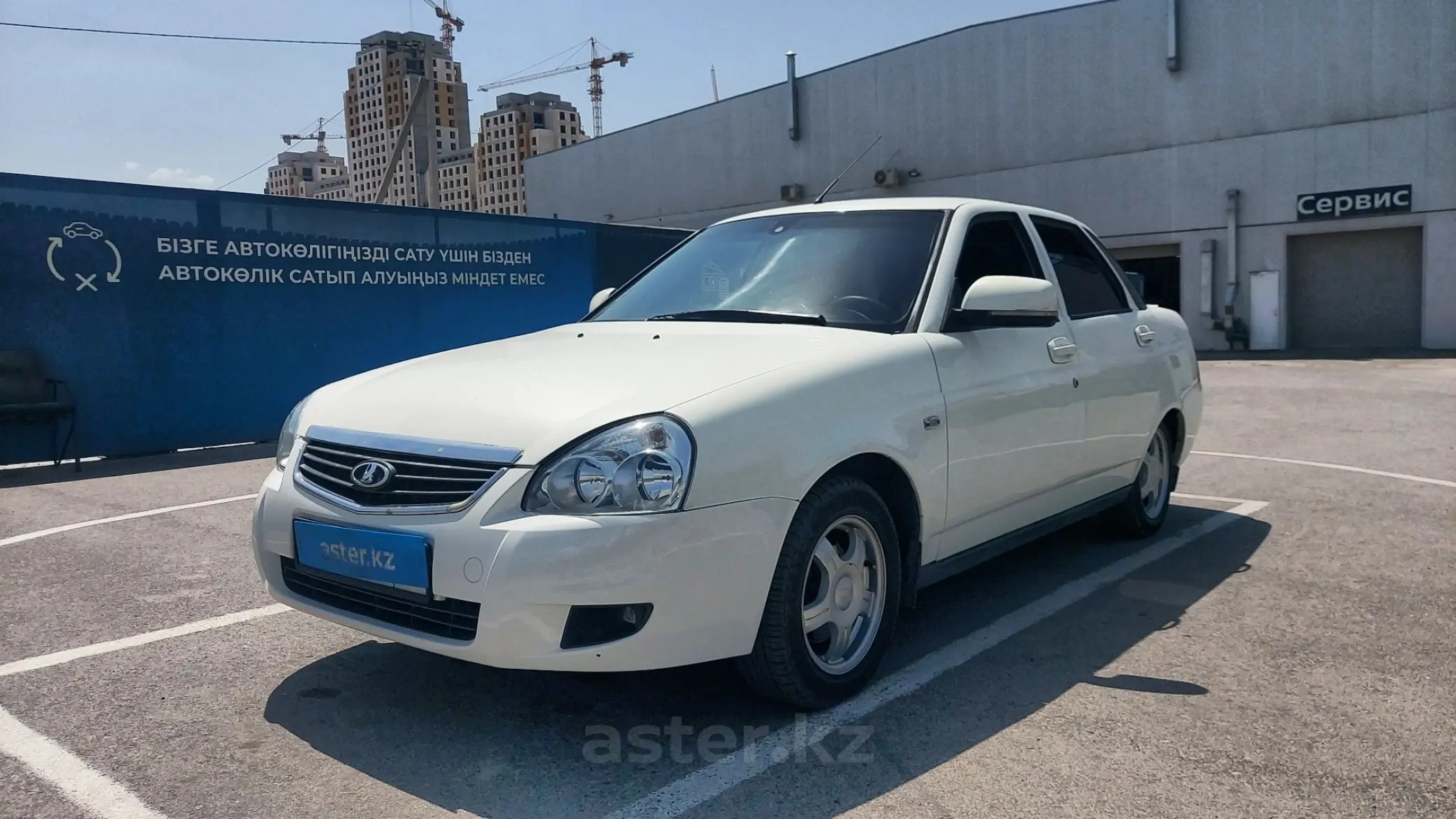 LADA (ВАЗ) Priora 2011