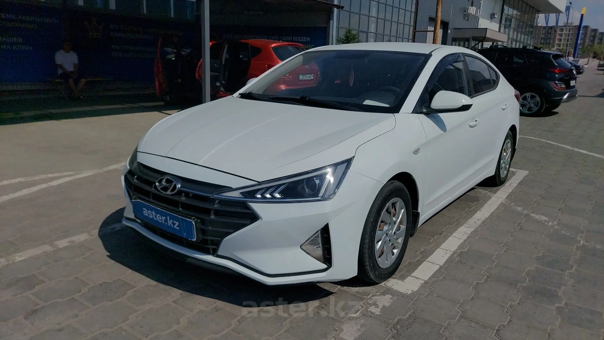 Hyundai Elantra 2019