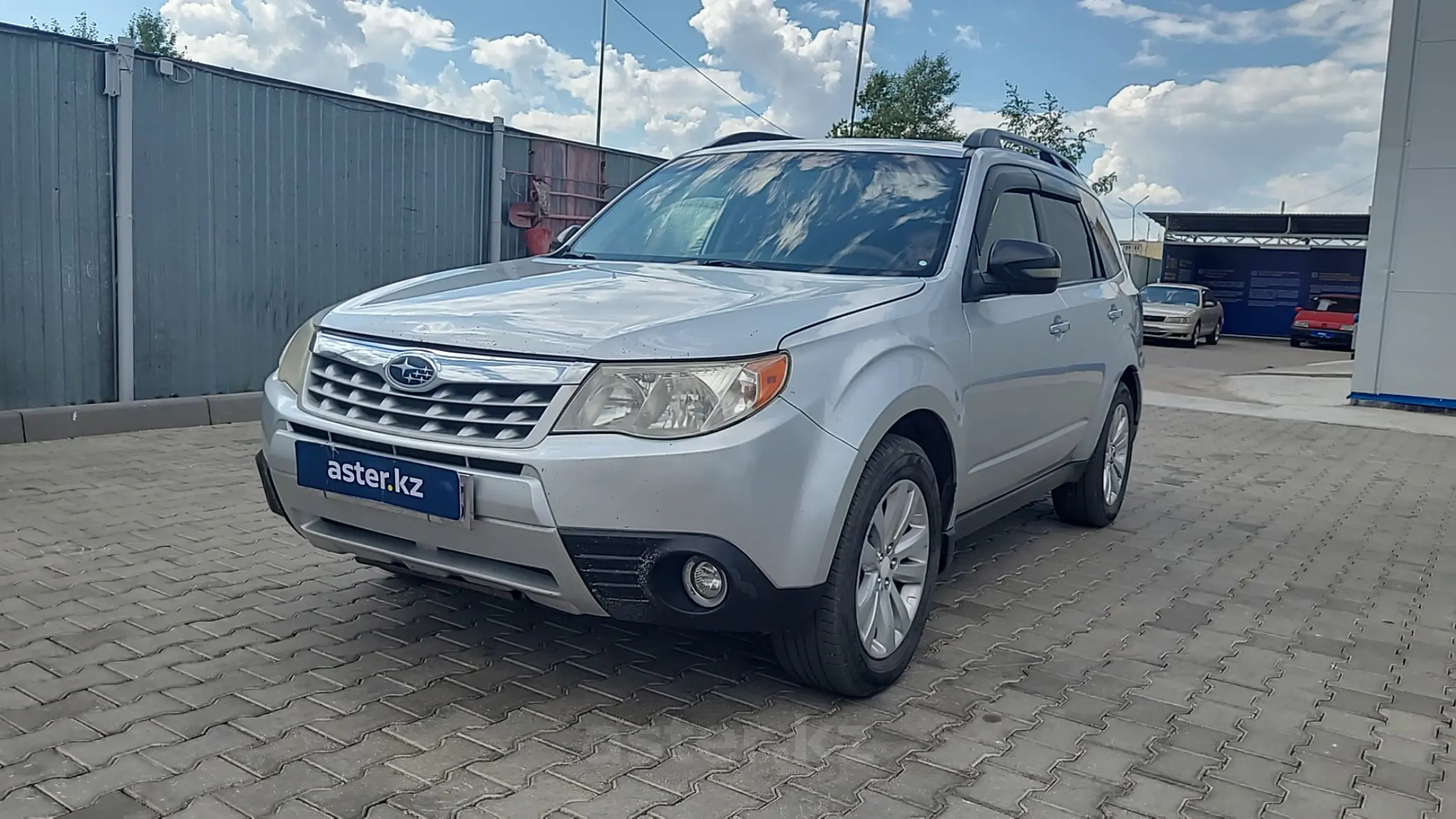 Subaru Forester 2011