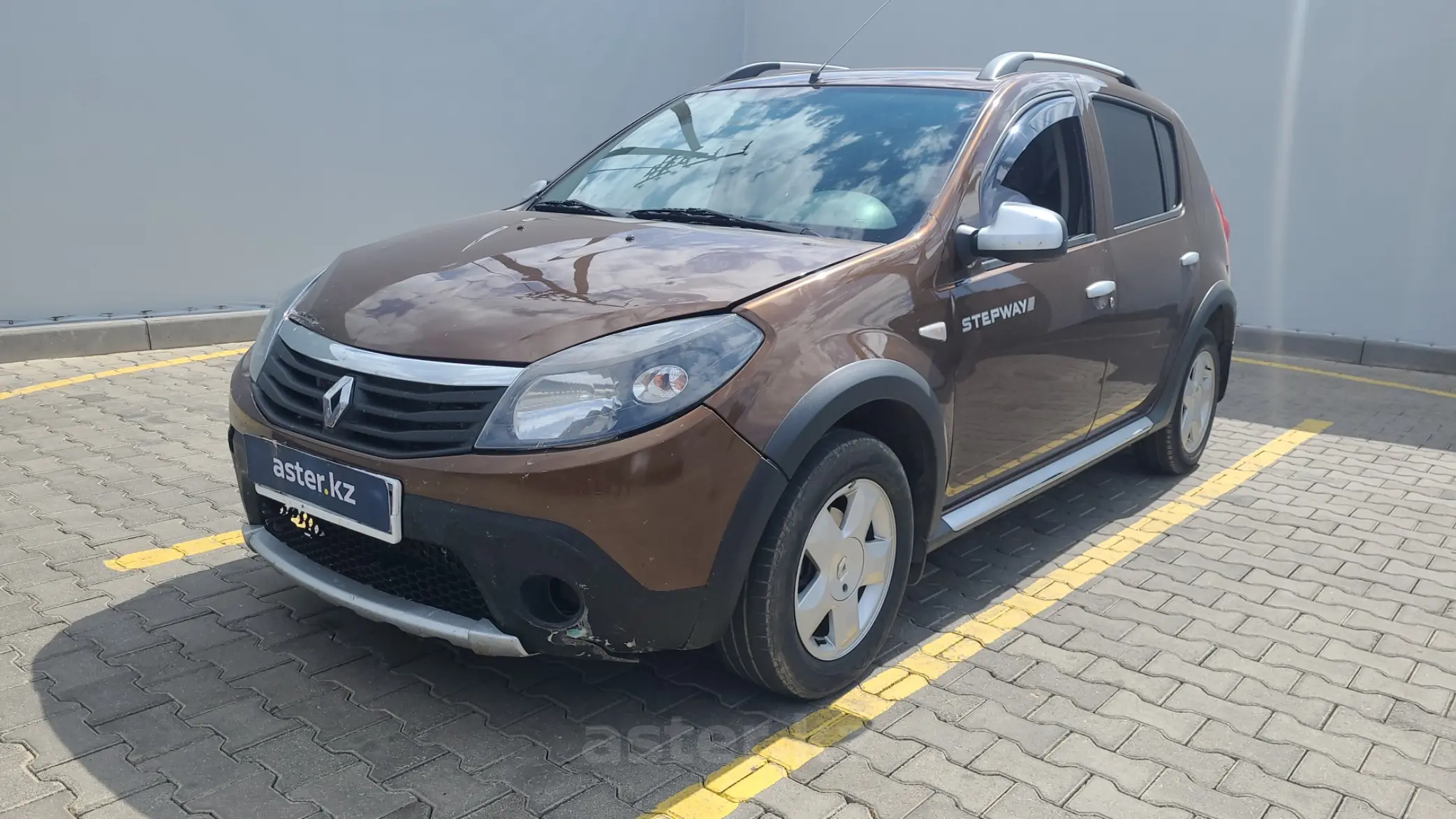 Renault Sandero 2014