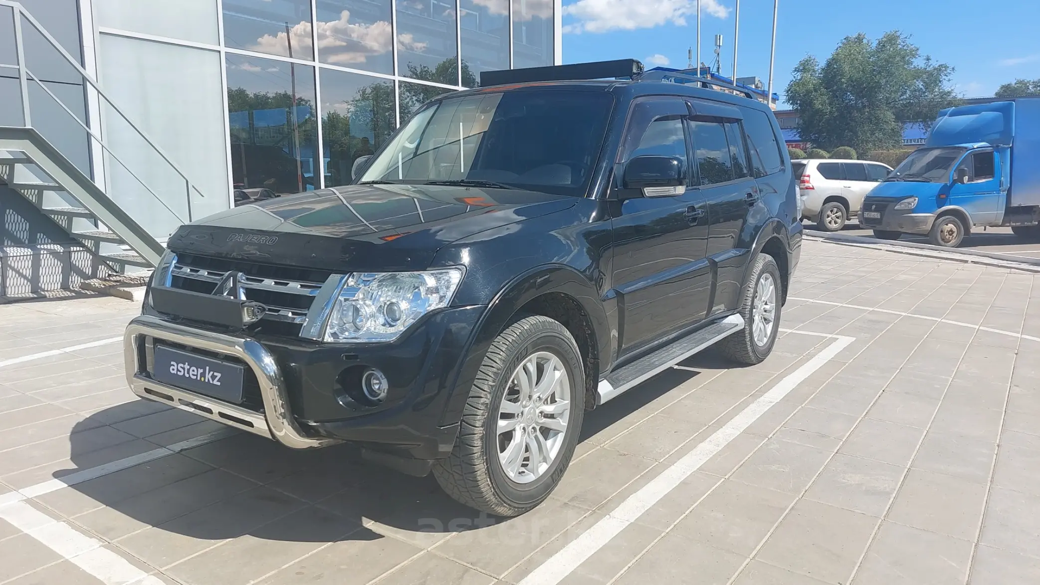 Mitsubishi Pajero 2013