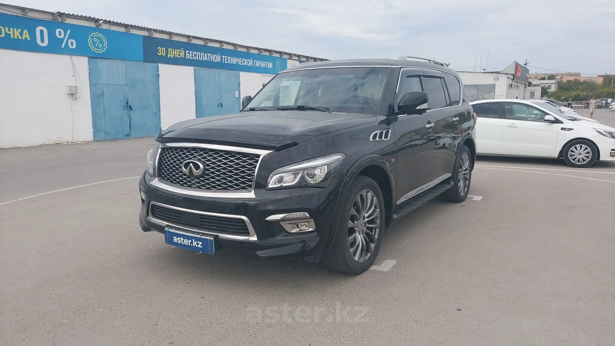 Infiniti QX80 2014