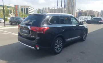 Mitsubishi Outlander 2015 года за 9 600 000 тг. в Астана фото 3