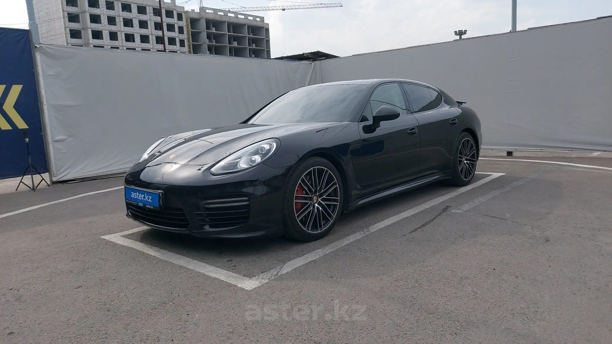 Porsche Panamera 2013