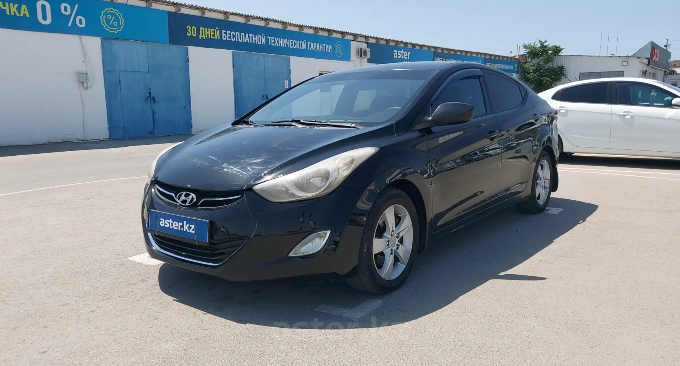 Hyundai Elantra 2012