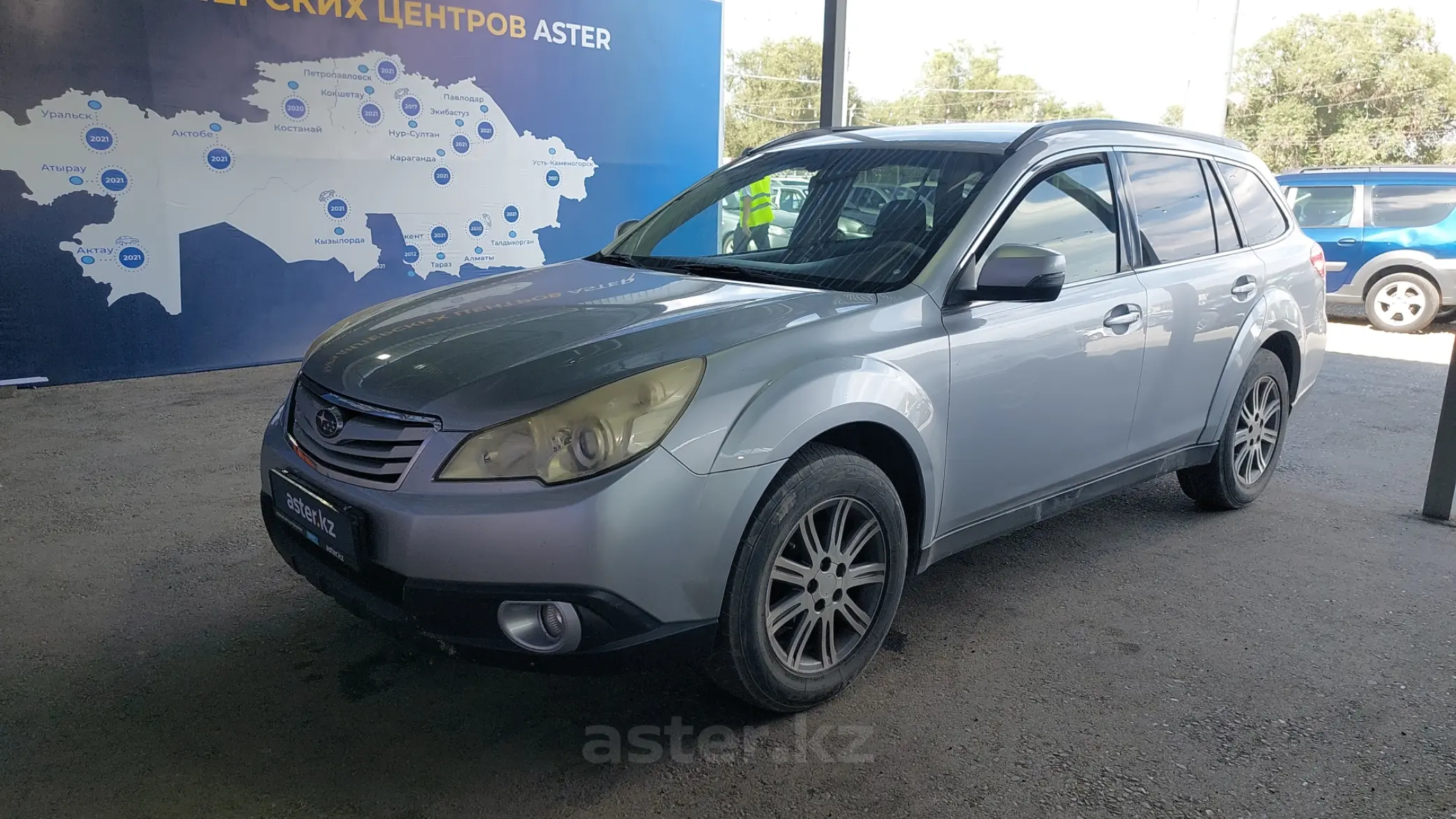 Subaru Outback 2011