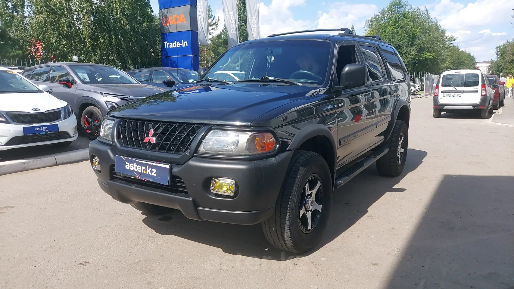 Mitsubishi Montero Sport 2000