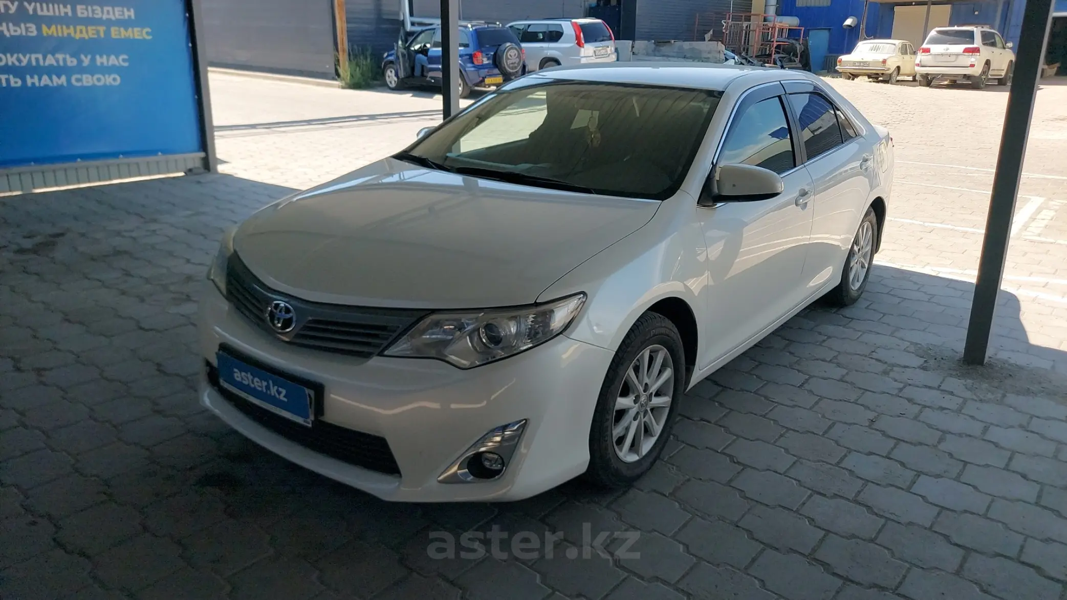 Toyota Camry 2012