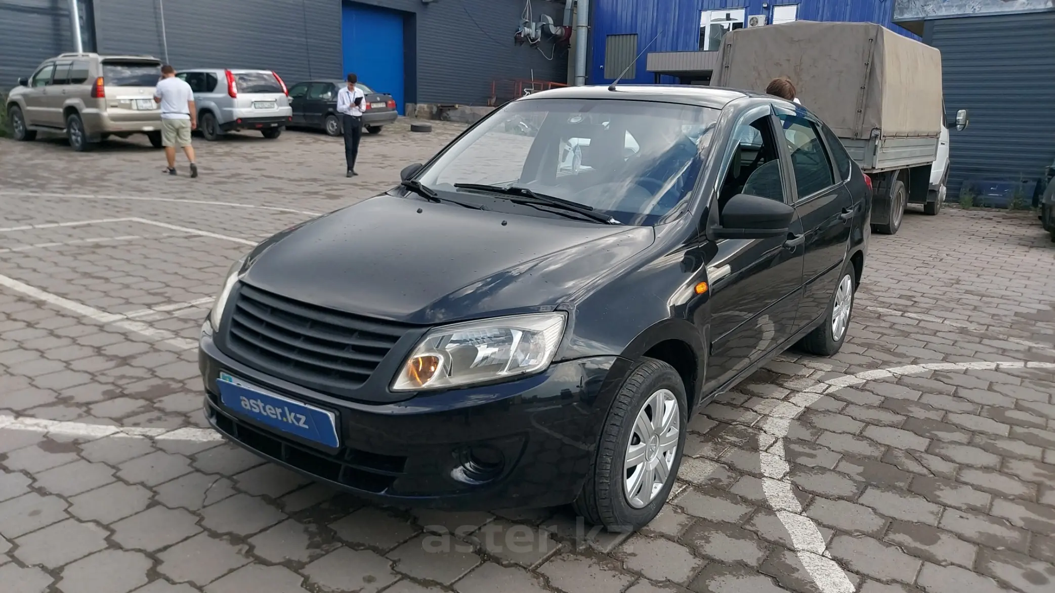 LADA (ВАЗ) Granta 2015