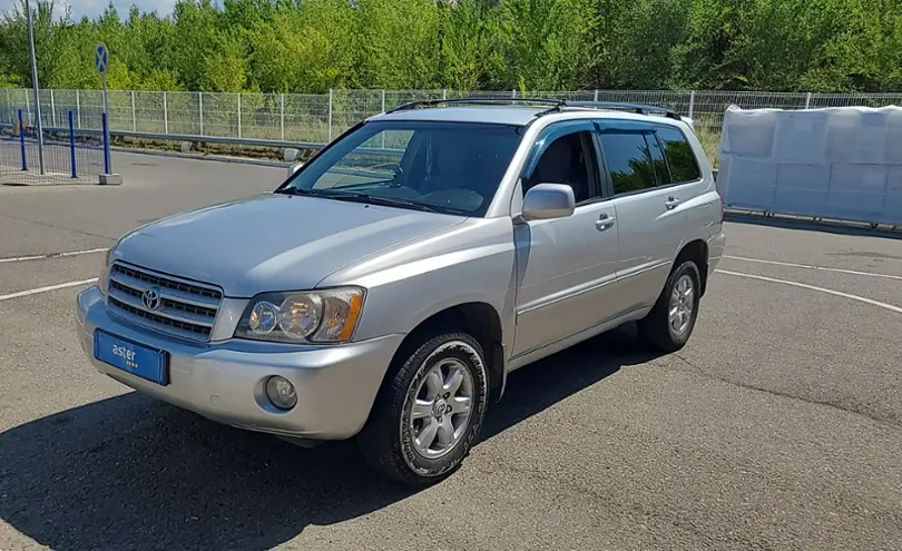 3 2004. Хайлендер 2004. Хайлендер 2004 андроид. Toyota highlander 2004 салон. Тойота хайлендер 2004г.