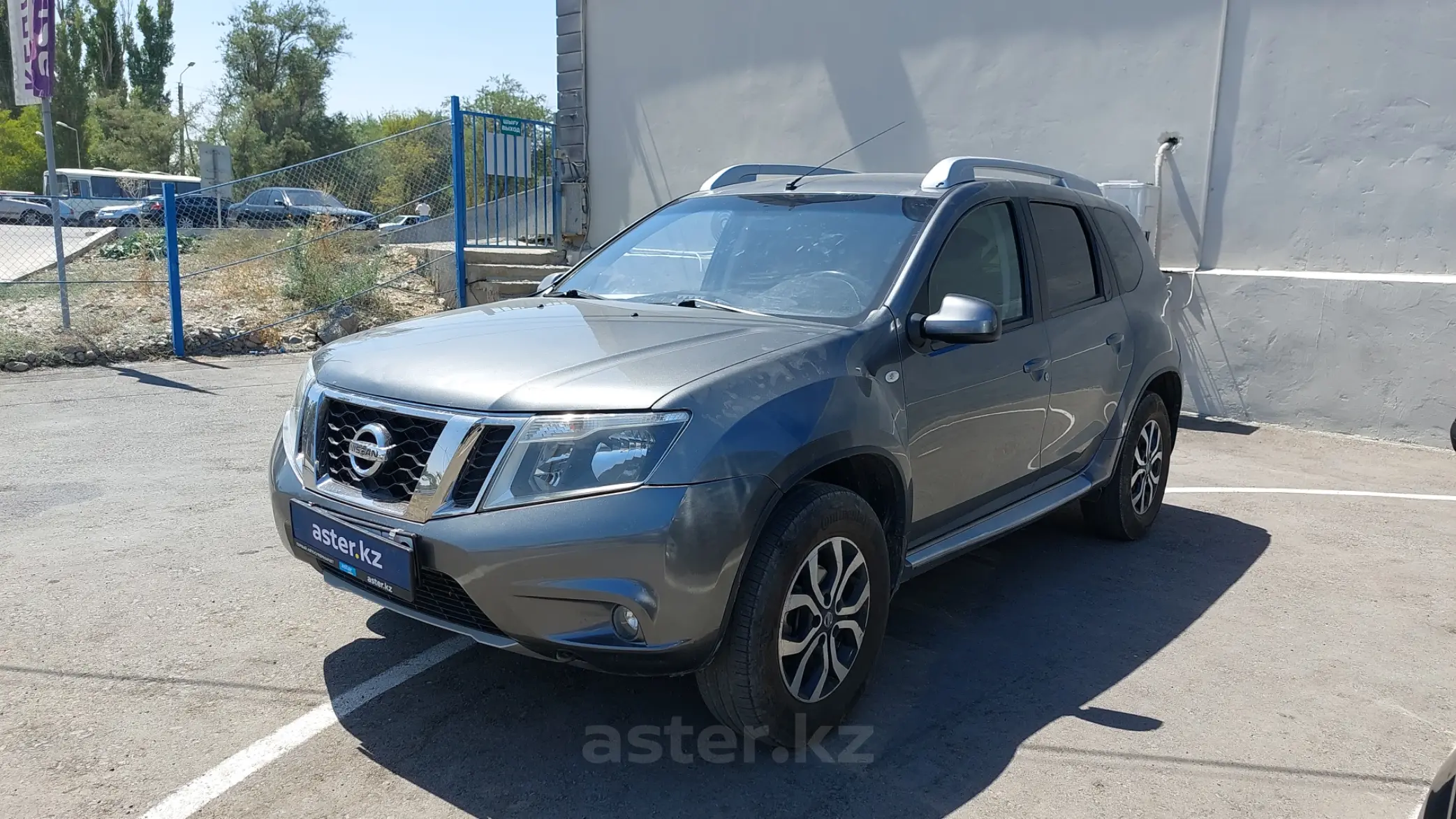 Nissan Terrano 2016