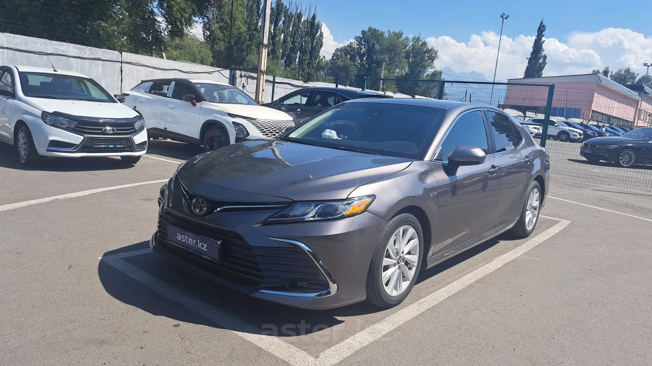 Toyota Camry 2021