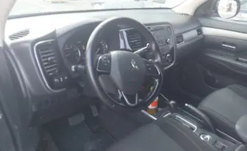 Mitsubishi Outlander 2017 года за 10 000 000 тг. в Астана фото 5