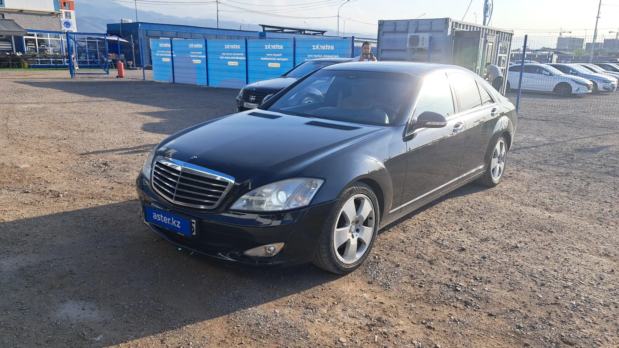 Mercedes-Benz S-Класс 2005