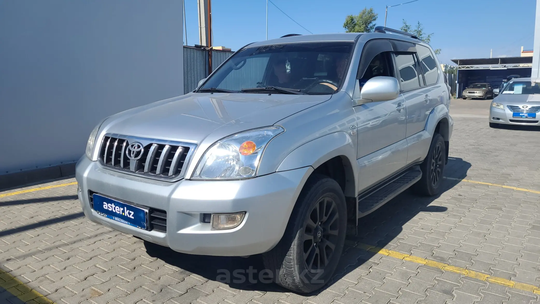 Toyota Land Cruiser Prado 2004