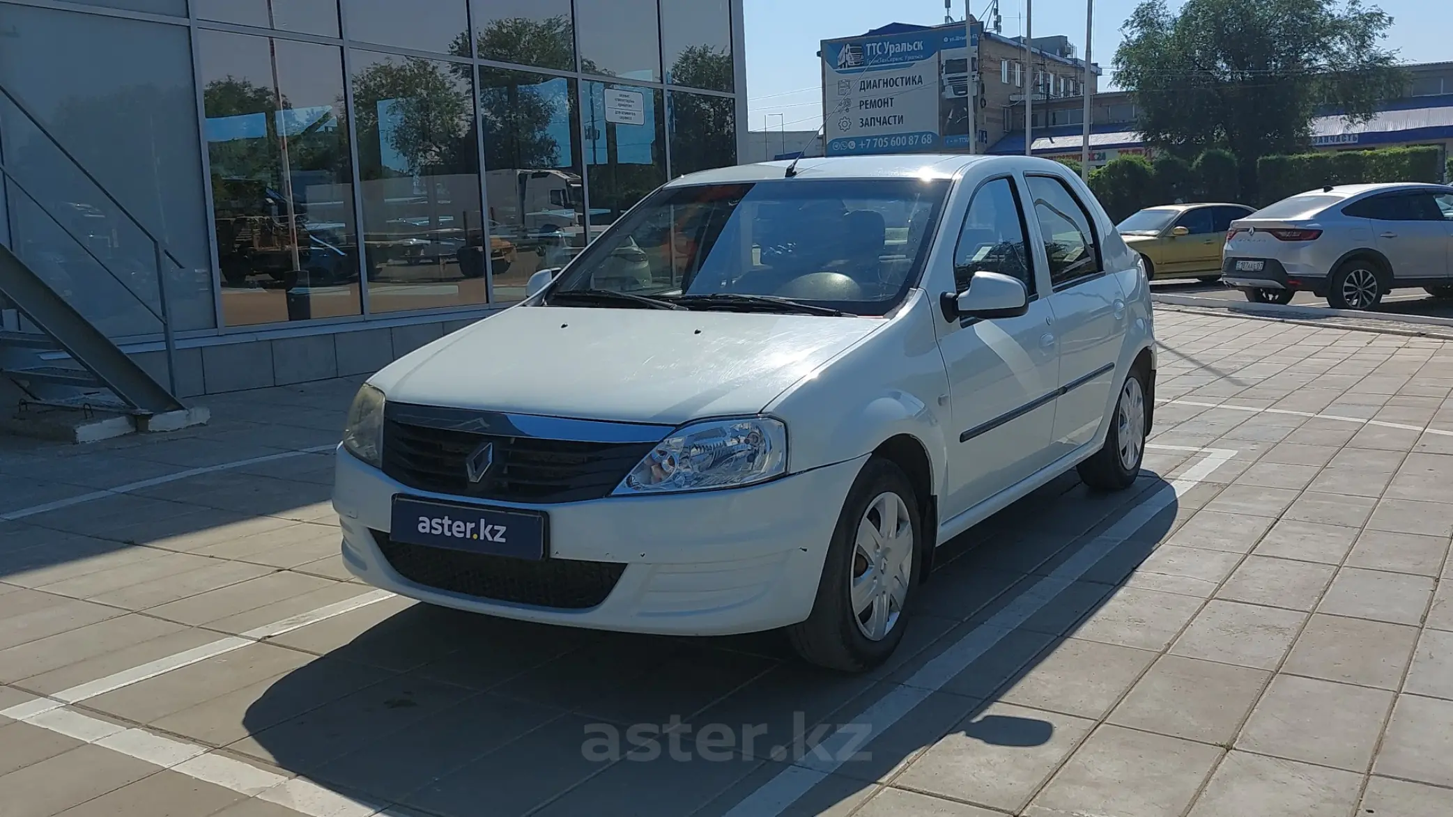 Renault Logan 2014