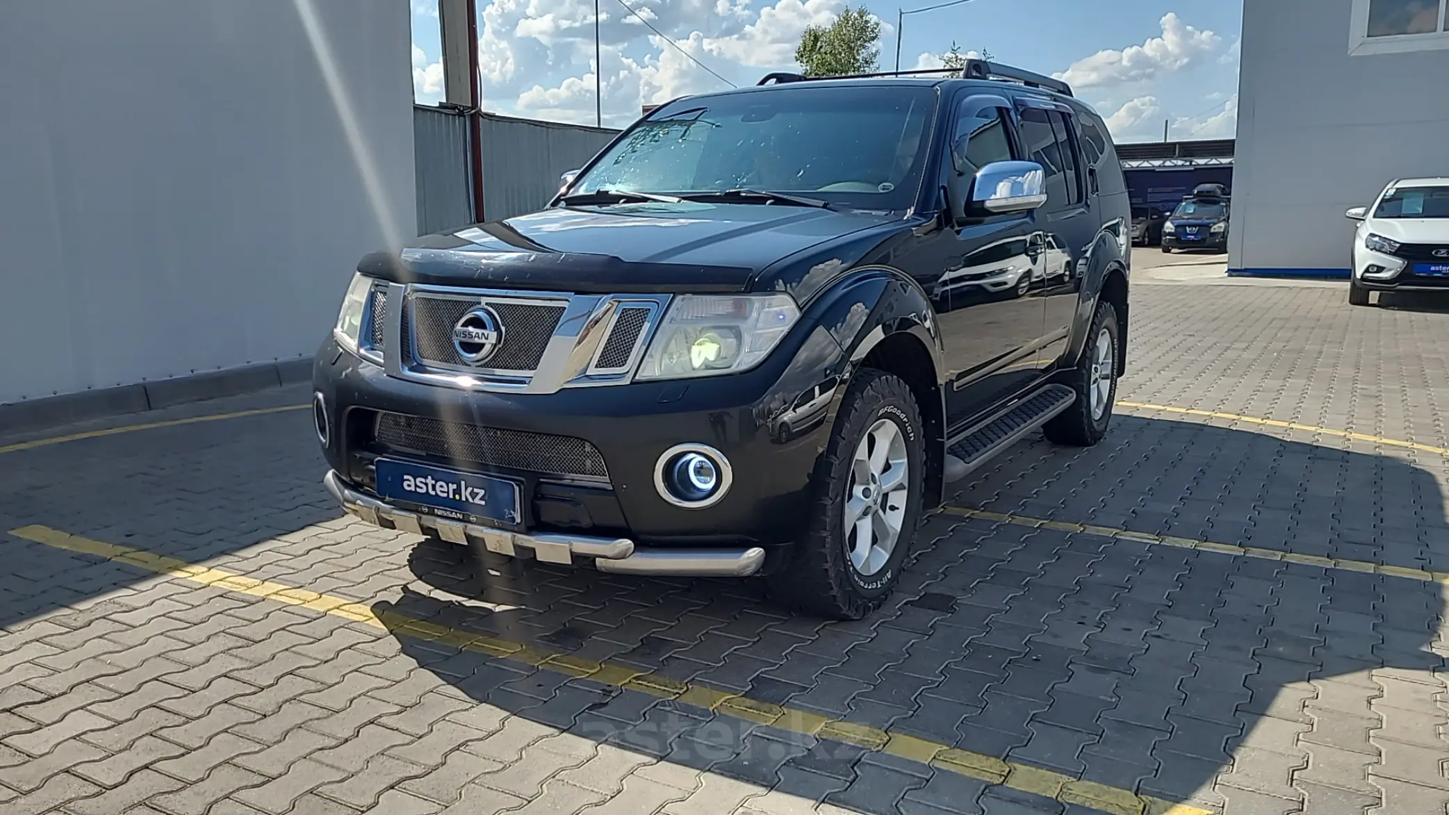 Nissan Pathfinder 2012