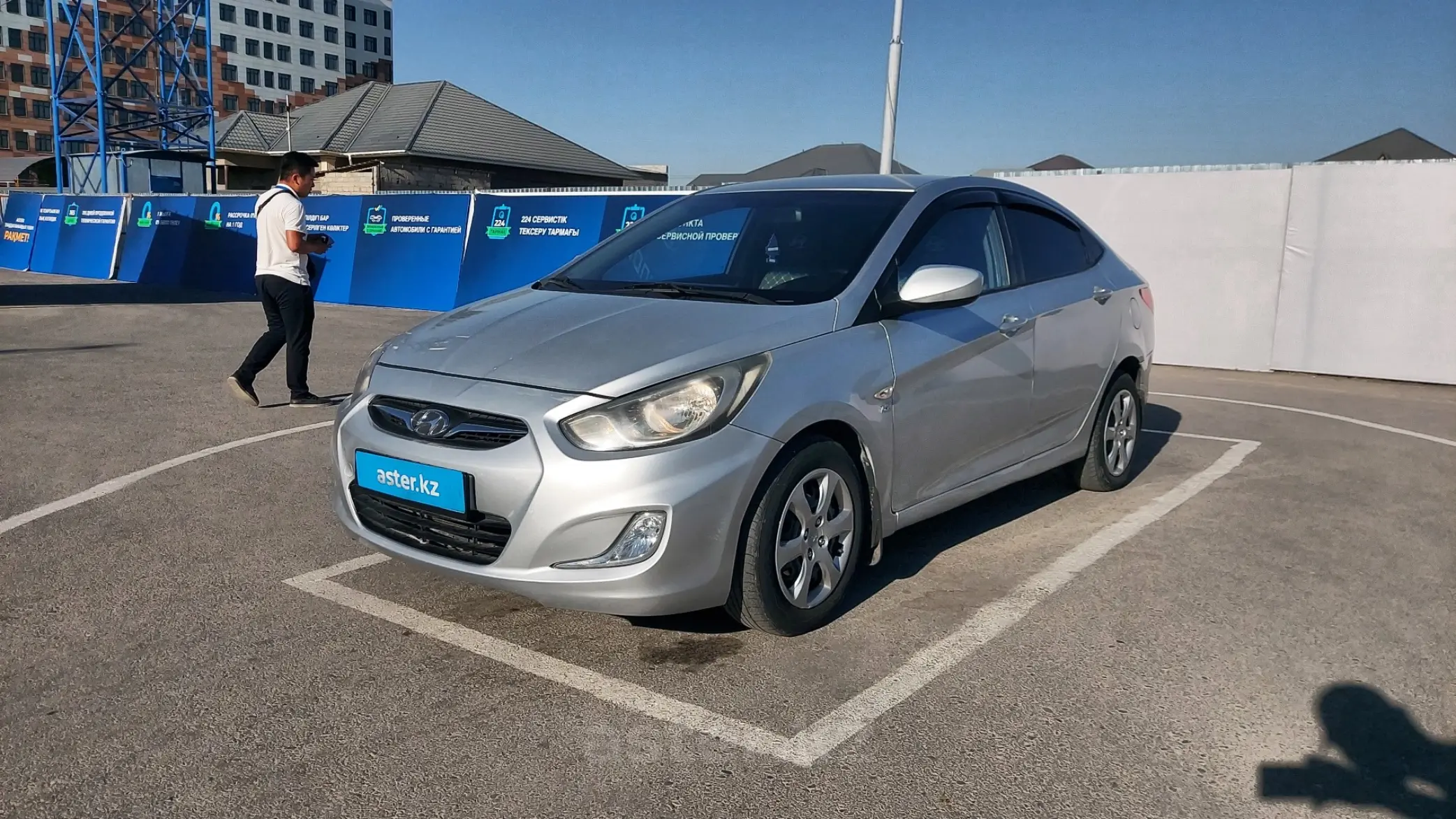 Hyundai Accent 2014