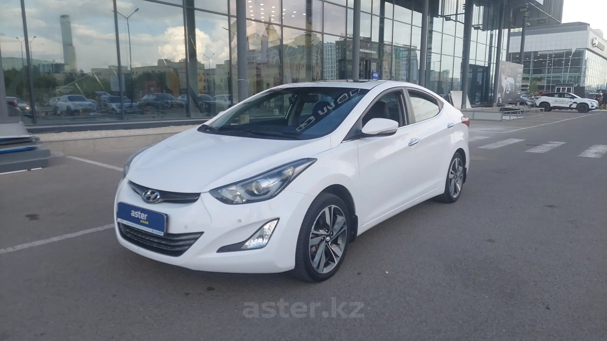 Hyundai Elantra 2013