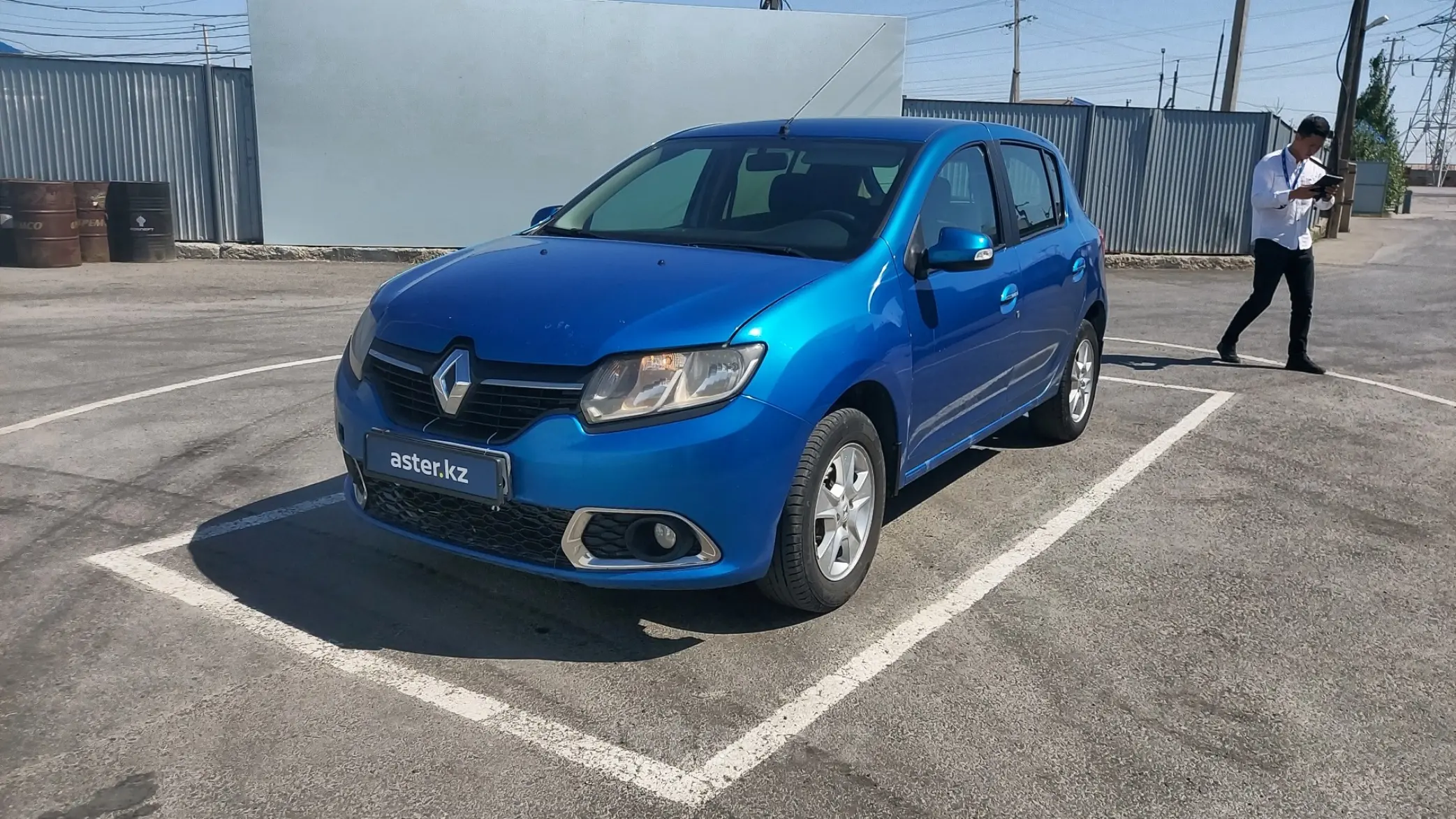 Renault Sandero 2014