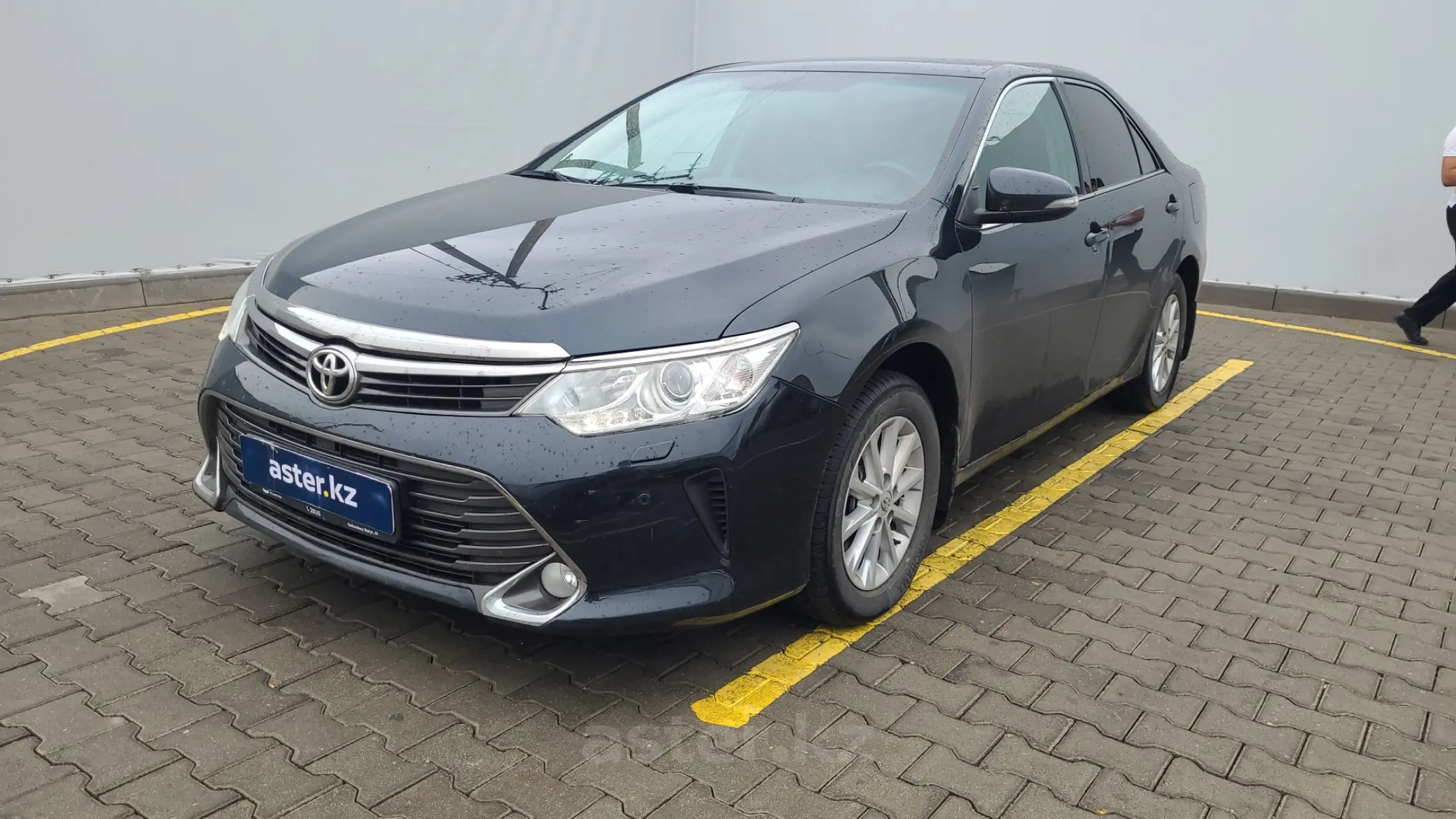 Toyota Camry 2015