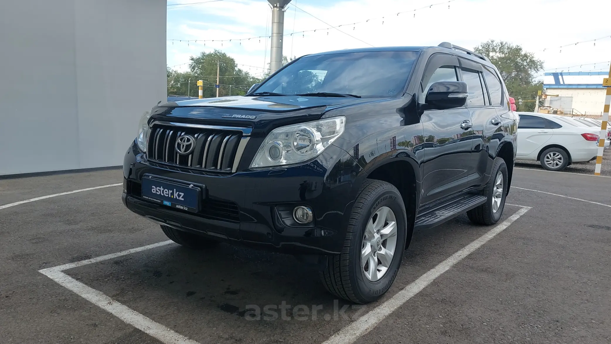 Toyota Land Cruiser Prado 2011