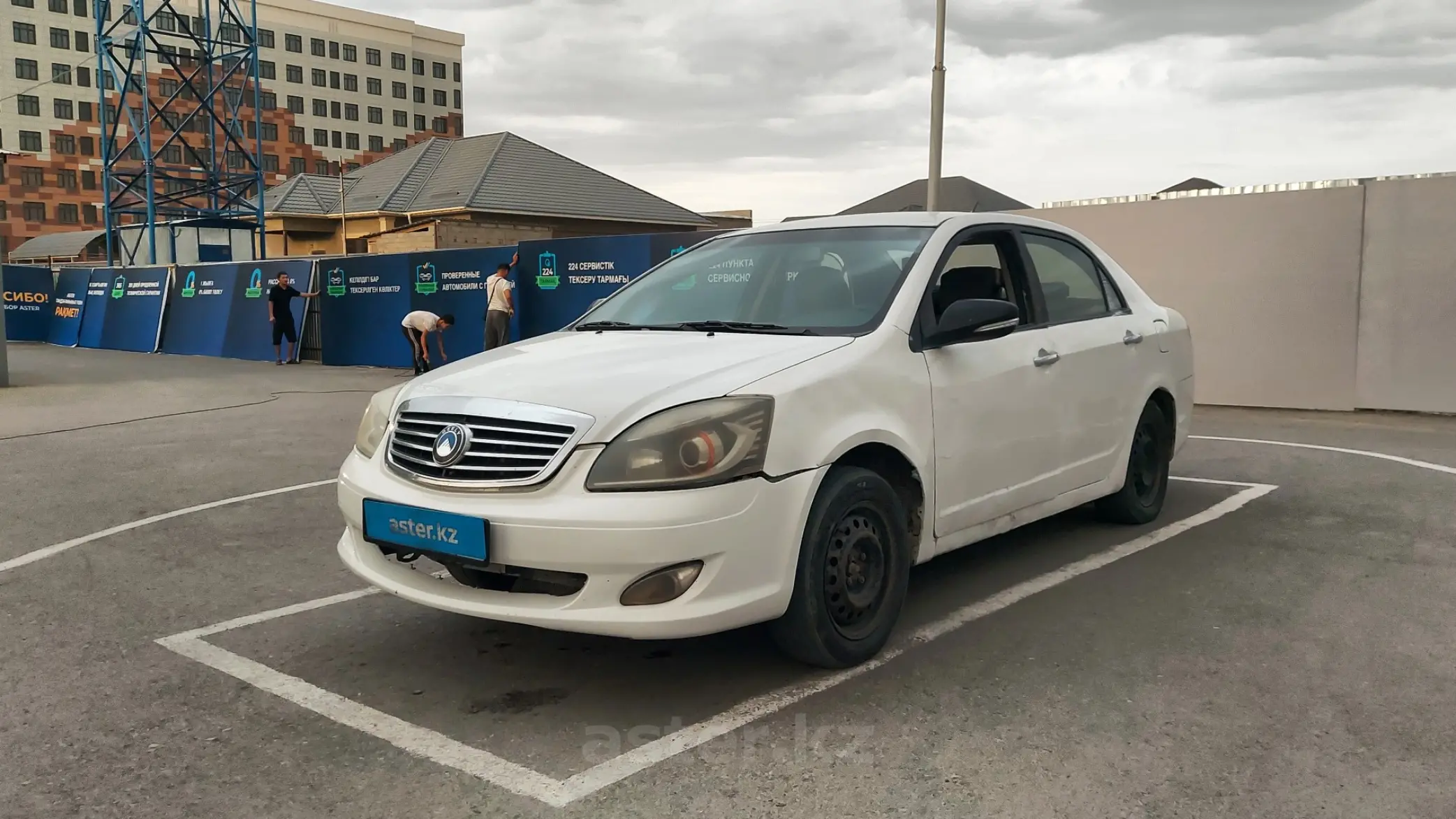 Geely SC7 2013