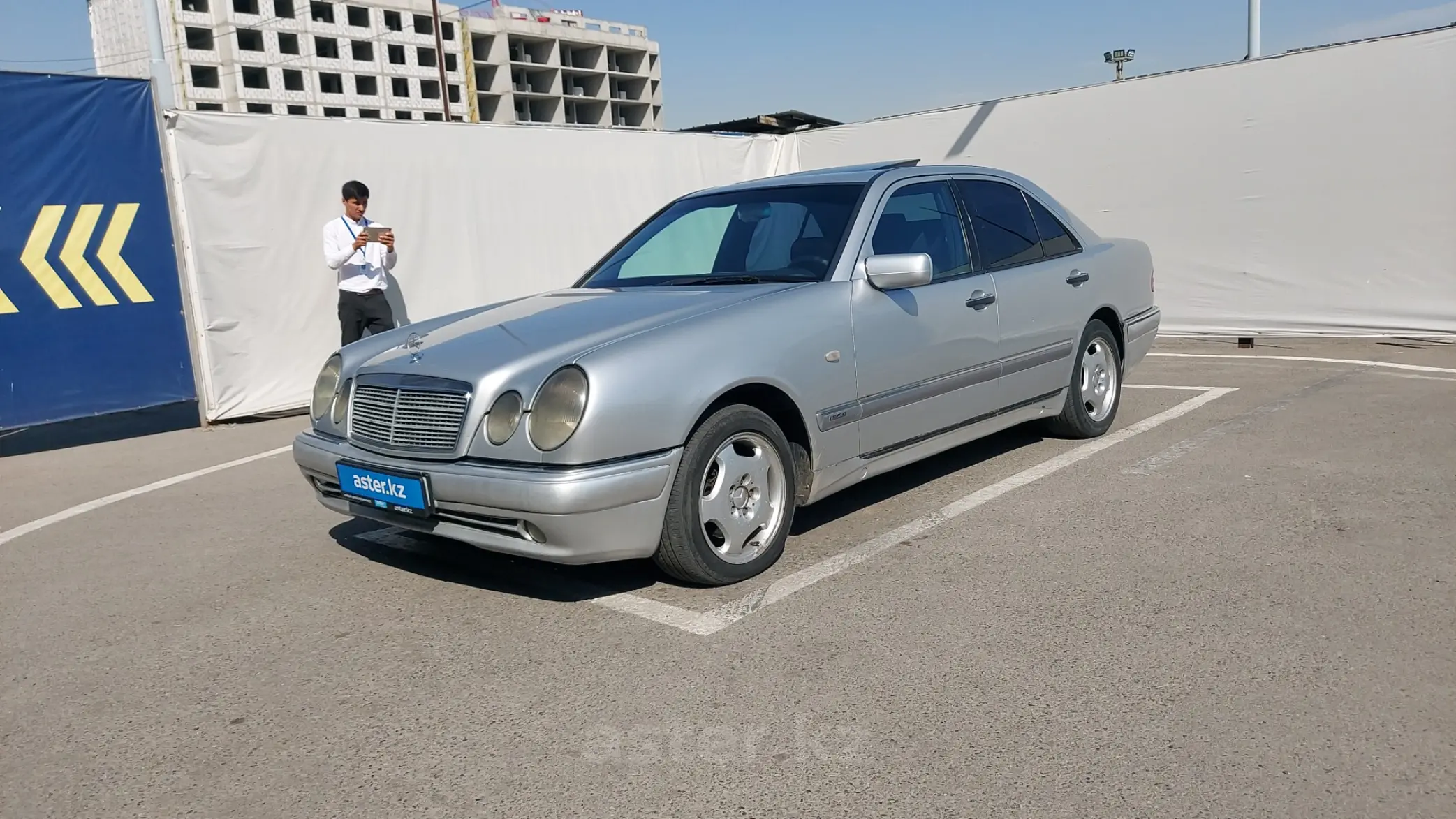 Mercedes-Benz E-Класс 1995