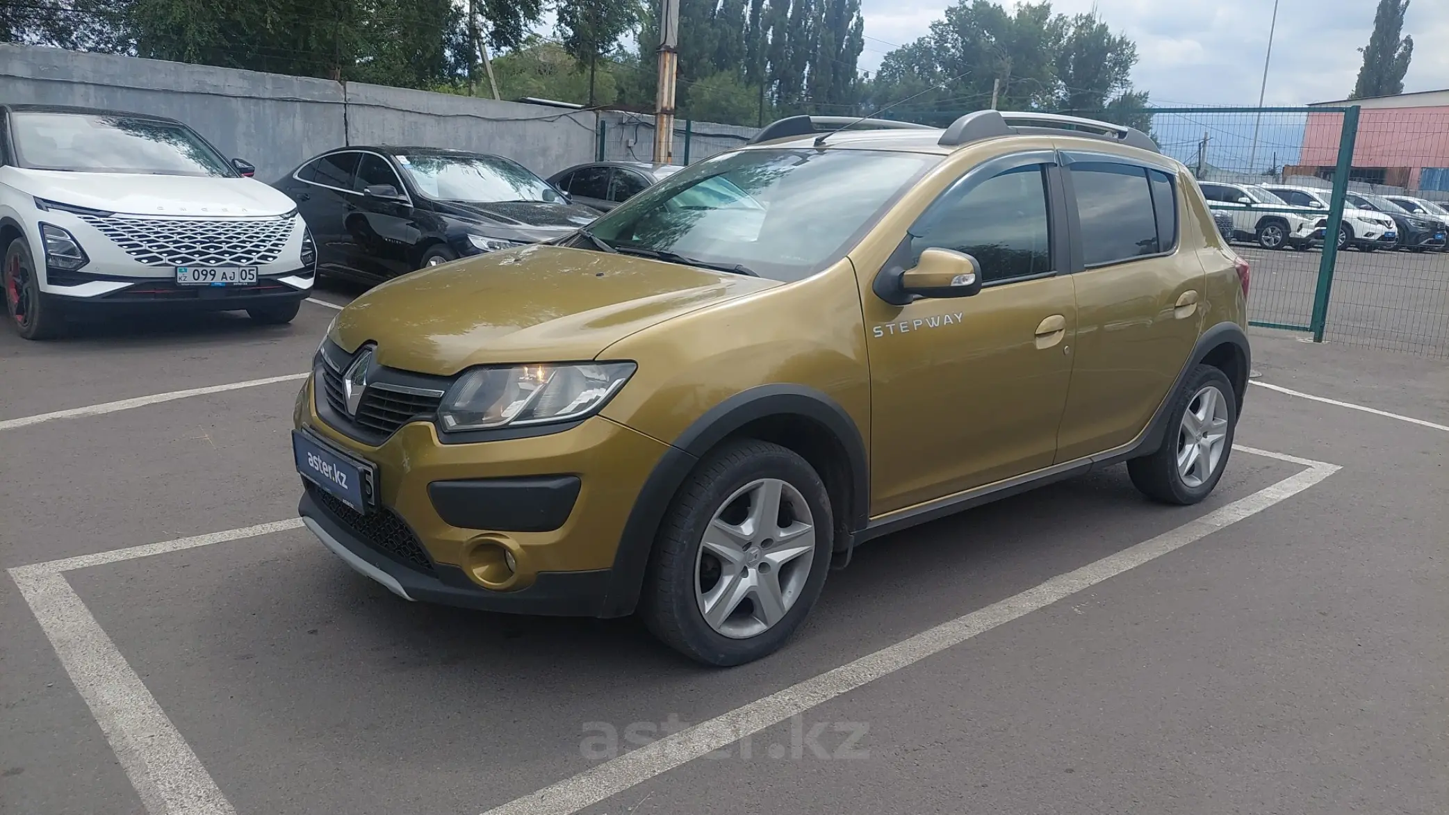 Renault Sandero 2015