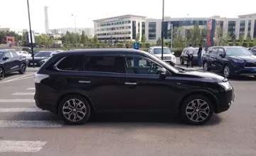 Mitsubishi Outlander 2014 года за 10 000 000 тг. в Астана фото 4