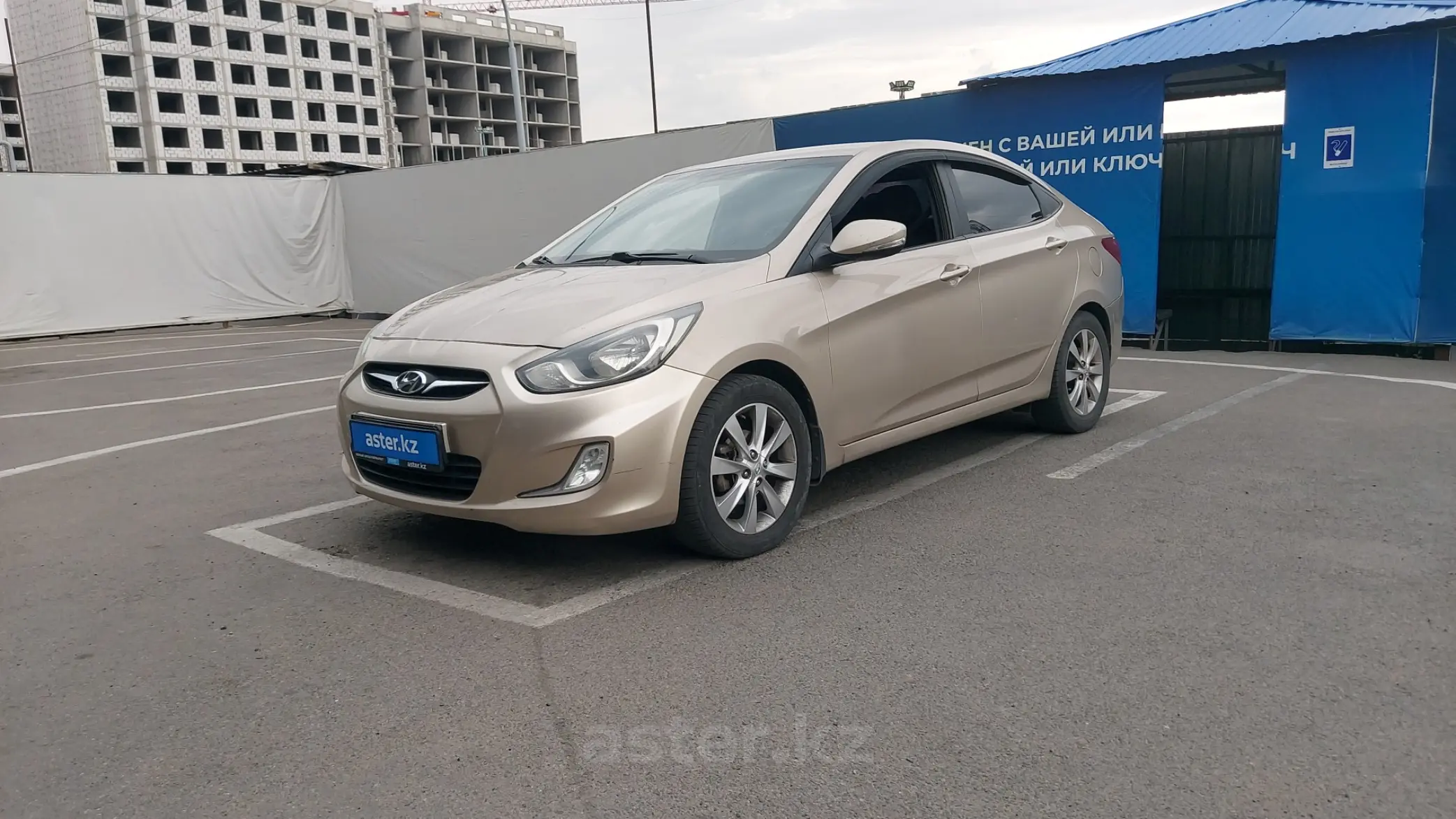 Hyundai Accent 2012