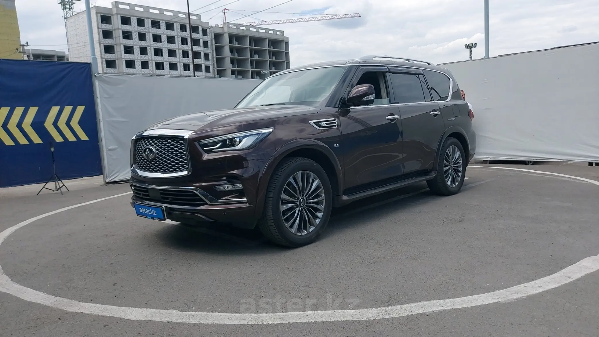 Infiniti QX80 2018