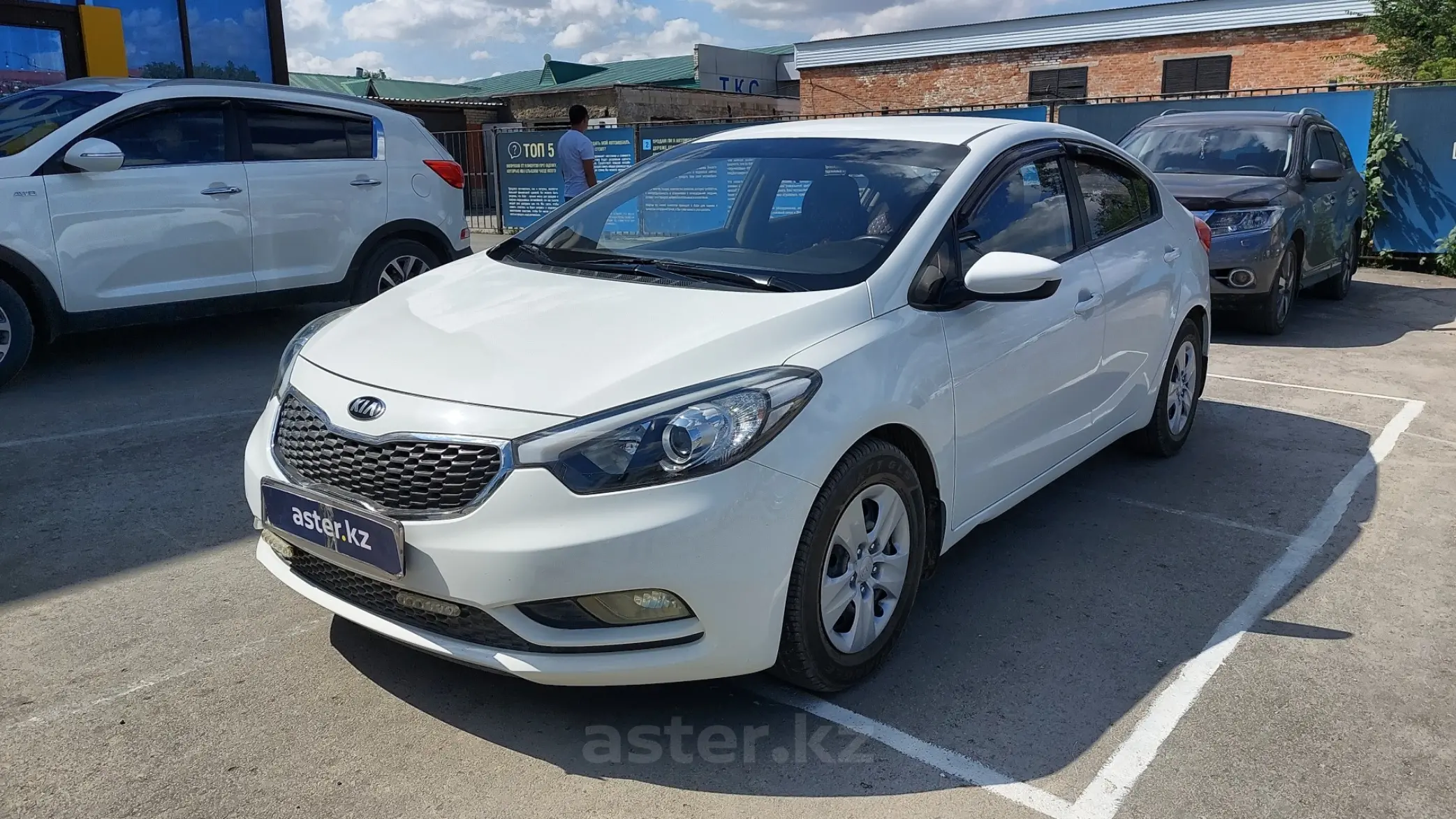 Kia Cerato 2013