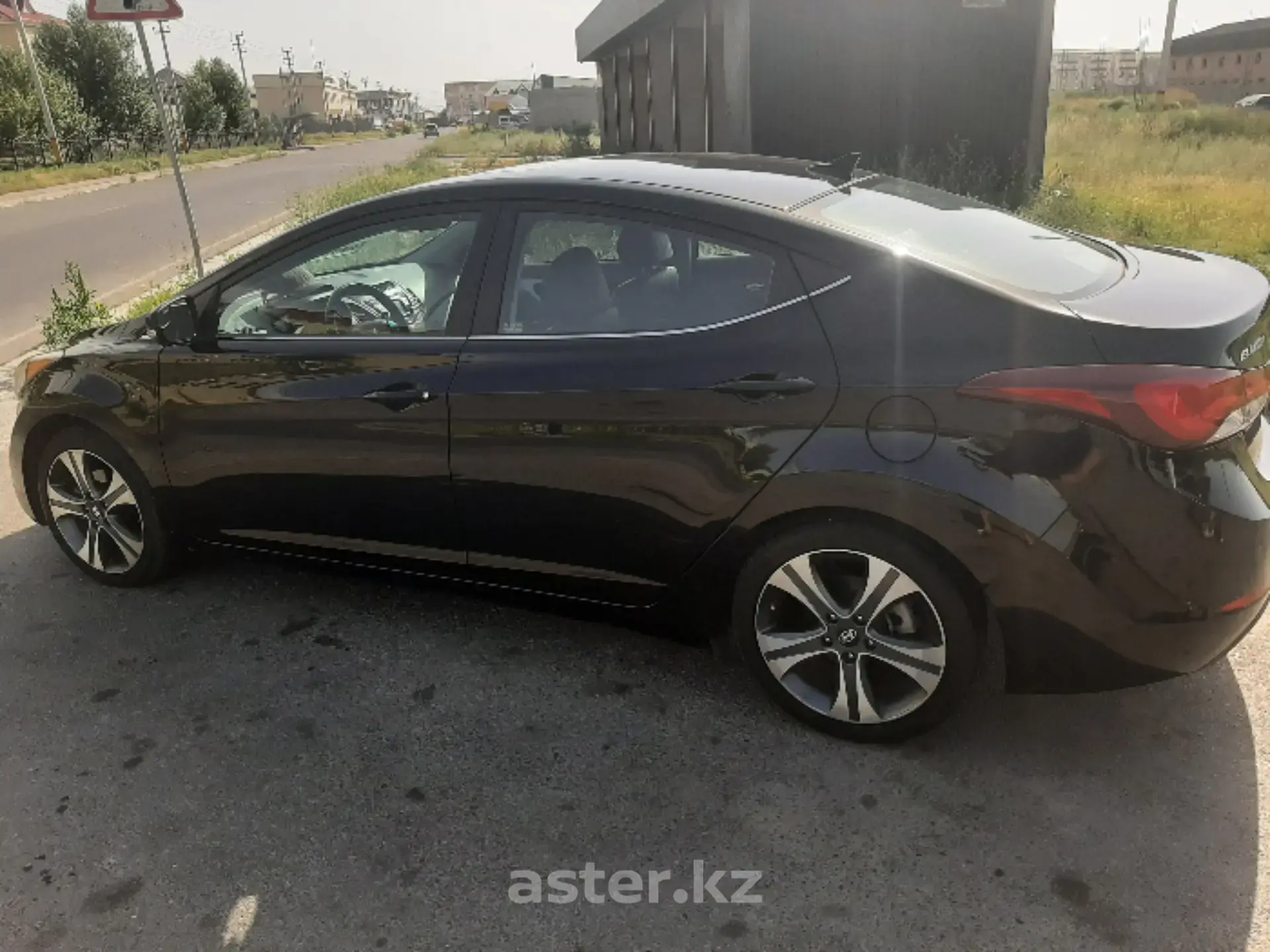 Hyundai Elantra 2014