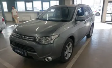 Mitsubishi Outlander 2012 года за 8 500 000 тг. в Астана фото 1