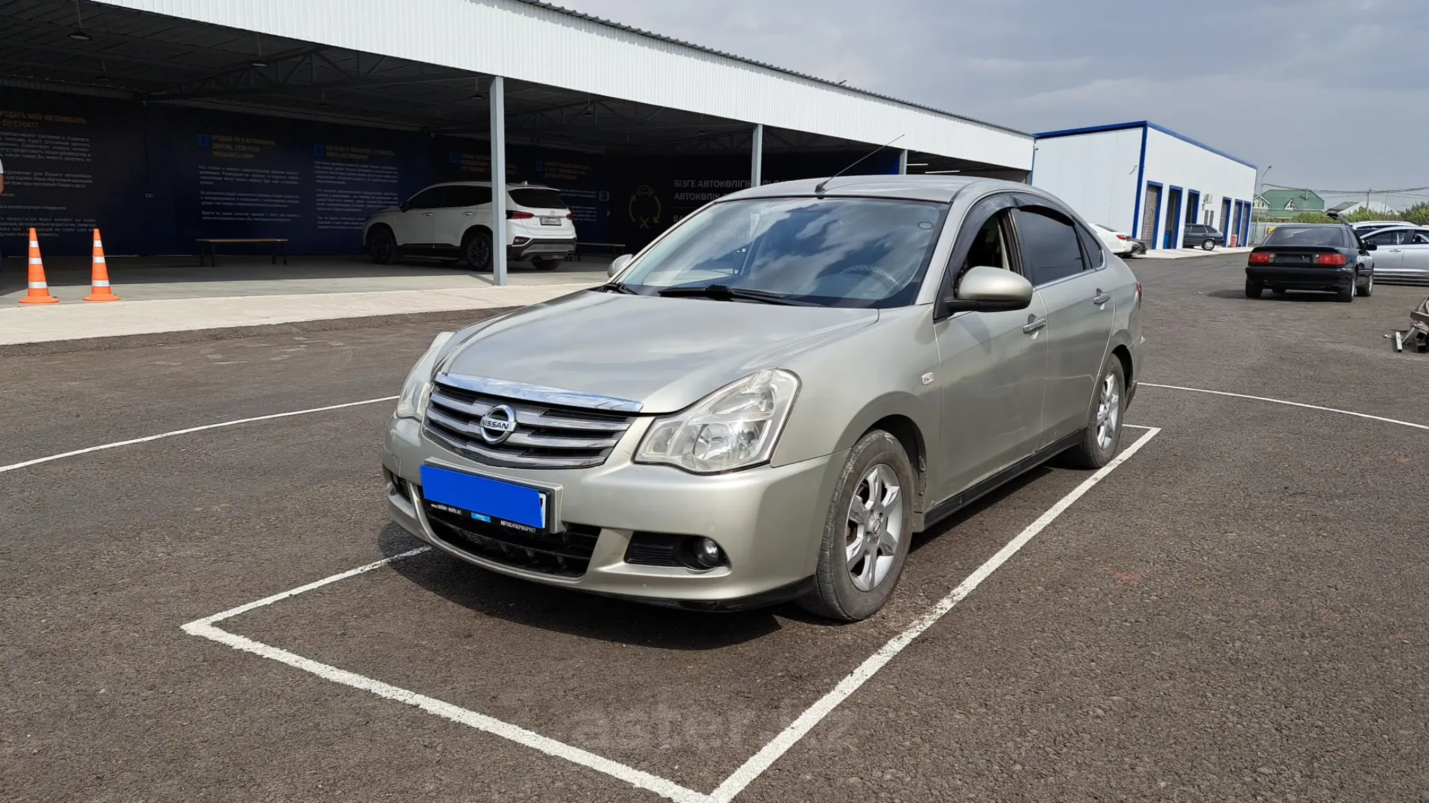 Nissan Almera 2014