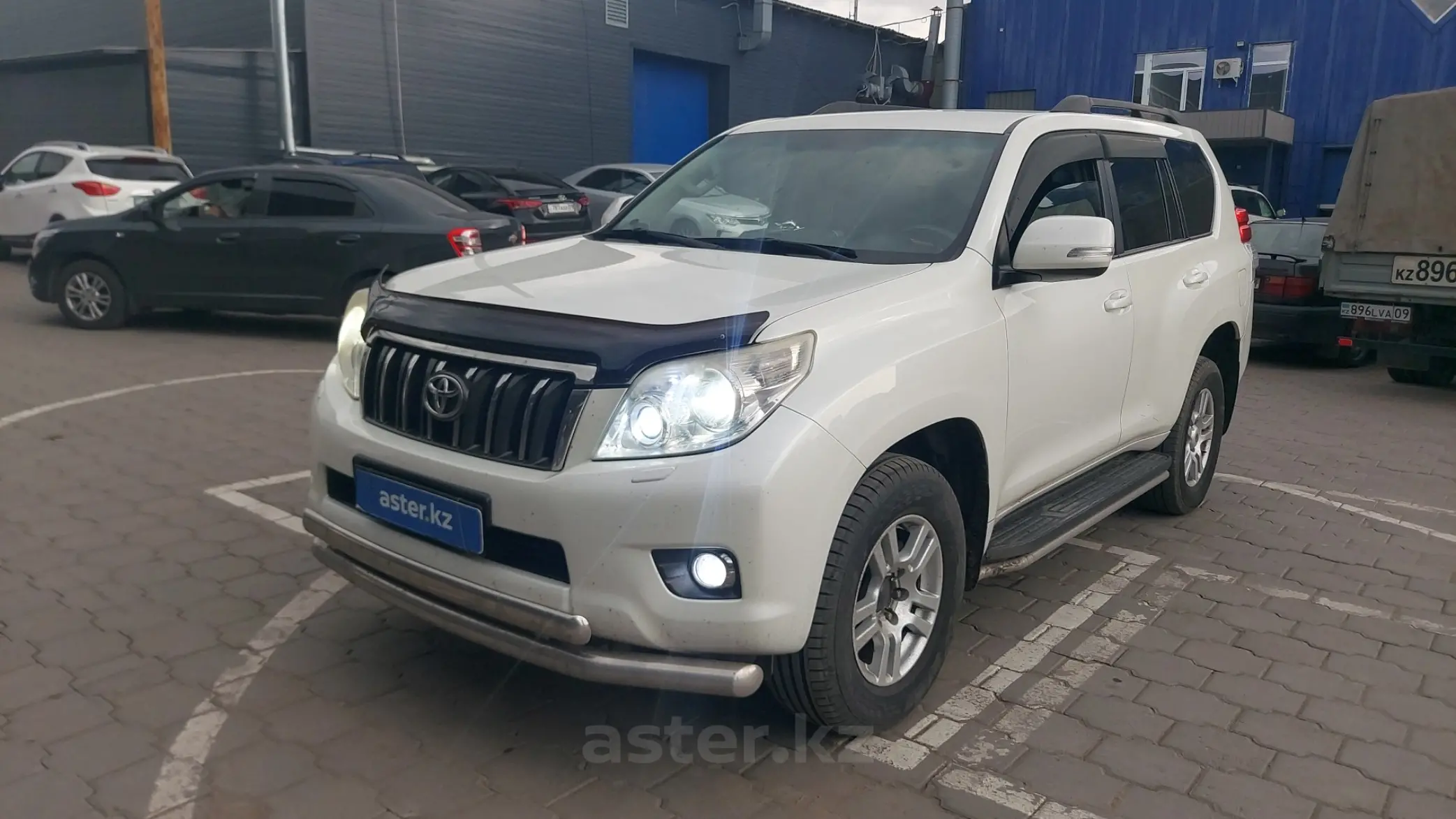 Toyota Land Cruiser Prado 2012