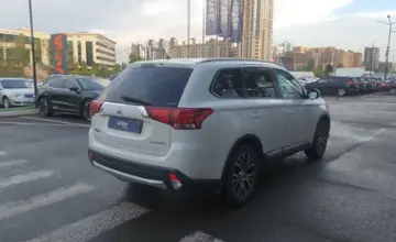 Mitsubishi Outlander 2015 года за 10 000 000 тг. в Астана фото 3