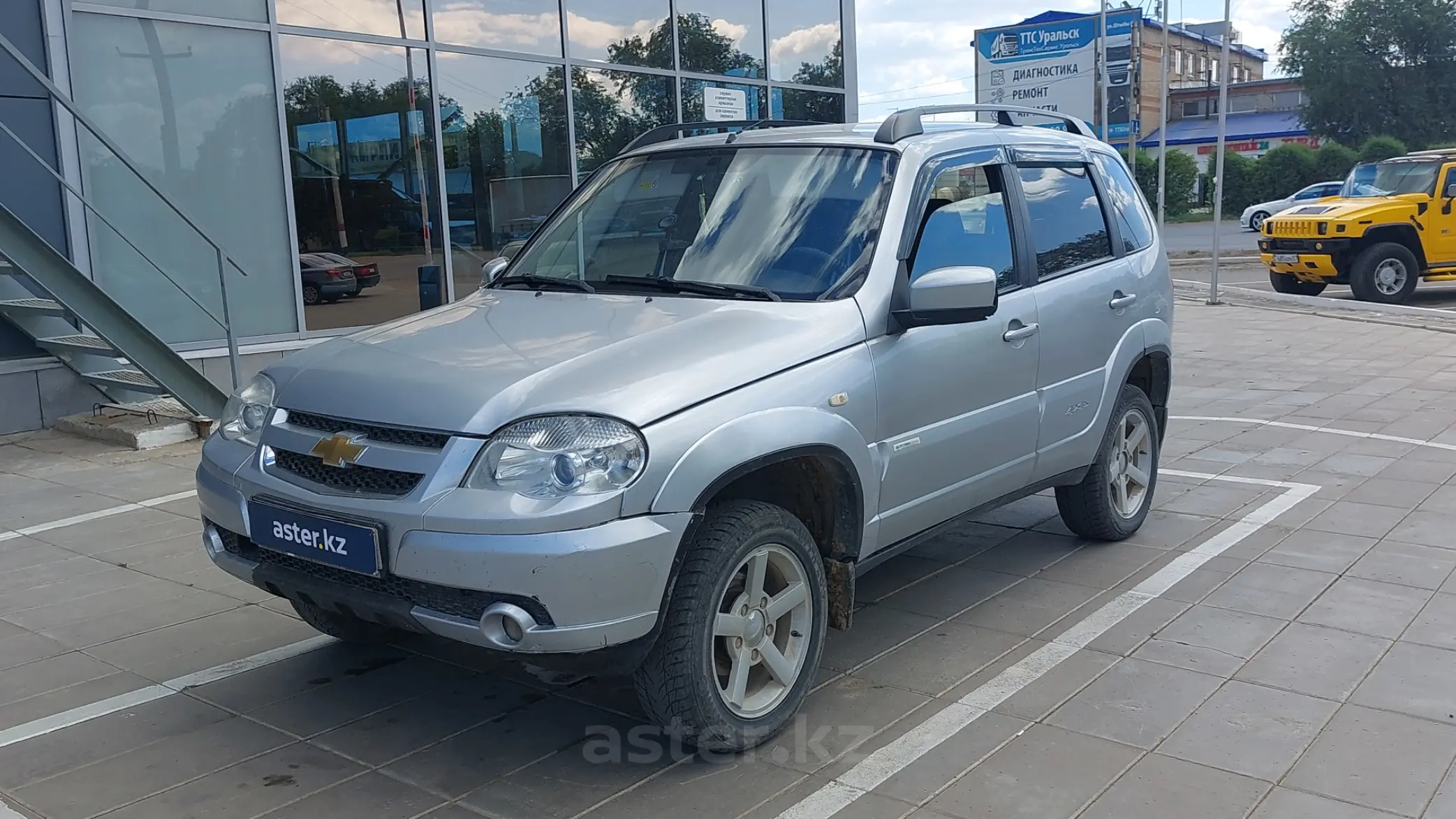 Chevrolet Niva 2013